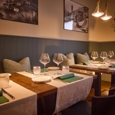Ca Nani Small Boutique Hotel *